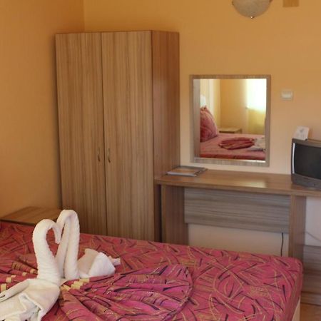 Viva Beach Hotel Pomorie Exteriér fotografie